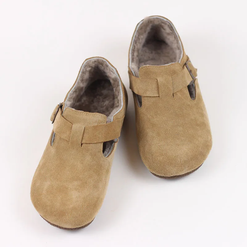 

Autumn and Winter Plus Velvet Women's Shoes Warm Cotton Shoes Lightweight Women's Boots Frosted Leather Single Shoes with Fur