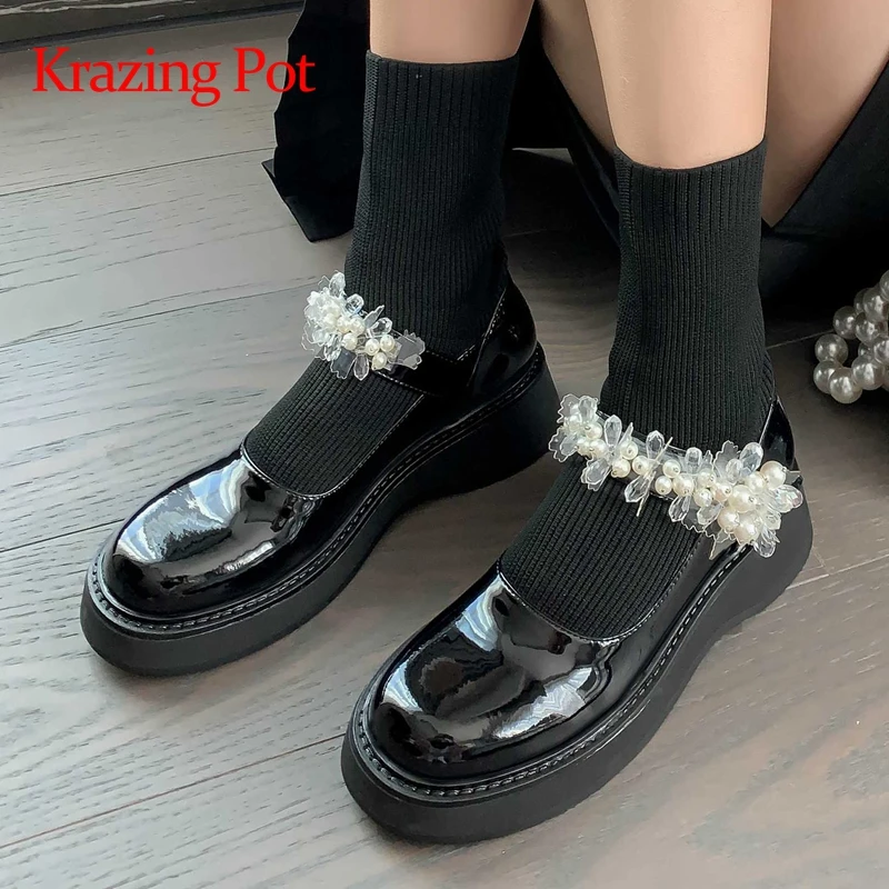 

Новинка 2022, ботинки-носки Krazing Pot из воловьей лакированной кожи, милые ботинки до середины икры с круглым носком на среднем каблуке с бусинам...