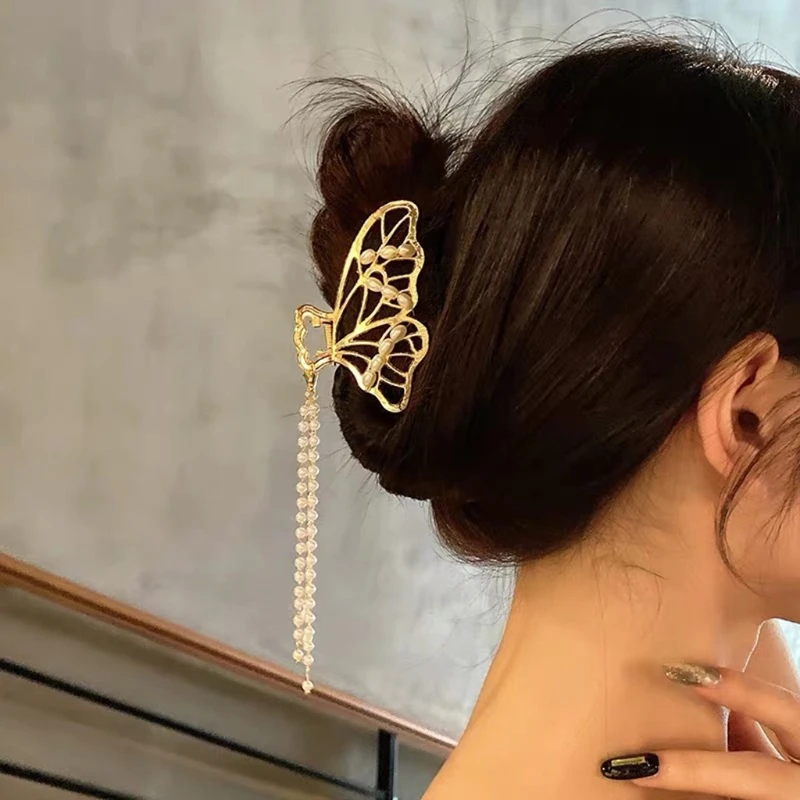 

Butterfly Hair Clips Tassels Hair Claw Clips Hollow Non-slip Hair Jaw Clamps LX9E