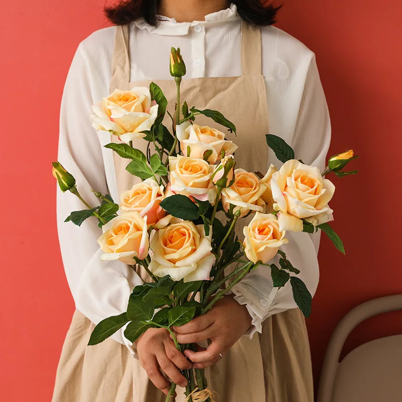 

3 Heads Artificial Rose Flowers Romantic Wedding Decoration Silk Rose Fake Flowers Branches with Leaves Home Decor Flowers