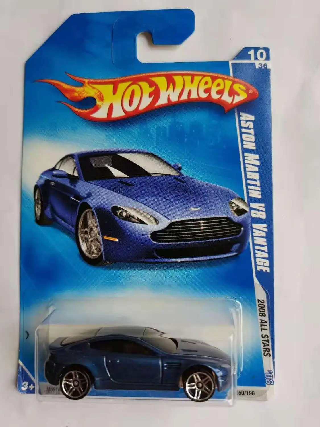 Лидер продаж автомобили на колесах 1/64 ASTON MARTIN V8 коллекционная Коллекционная