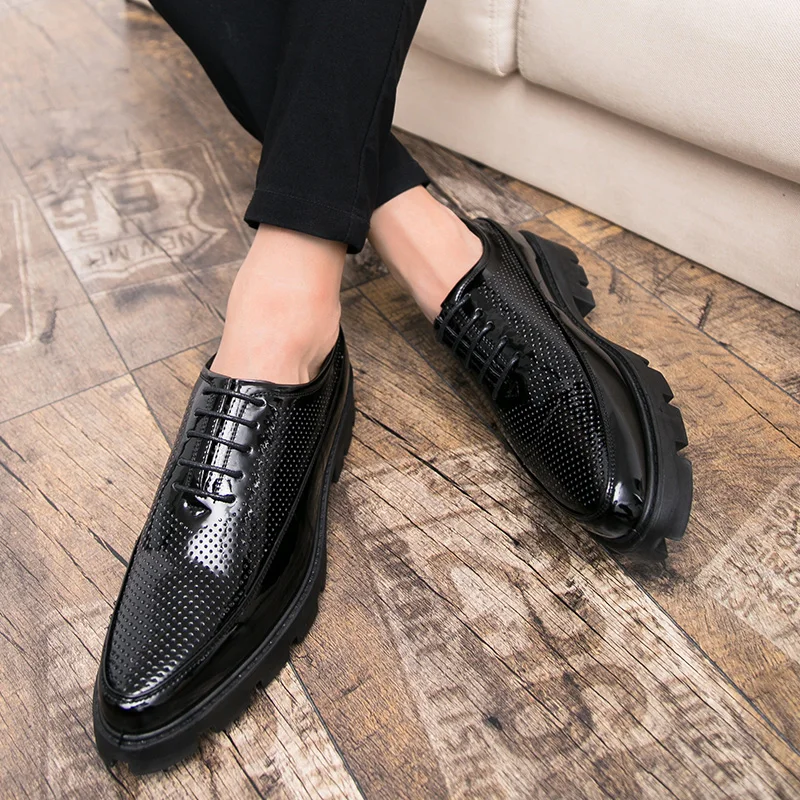 

2021 Men's Shoes Solid Color PU Full Point Hollow Lace Thick Bottom Breathable Non-slip Comfortable Versatile Derby Shoes KS008