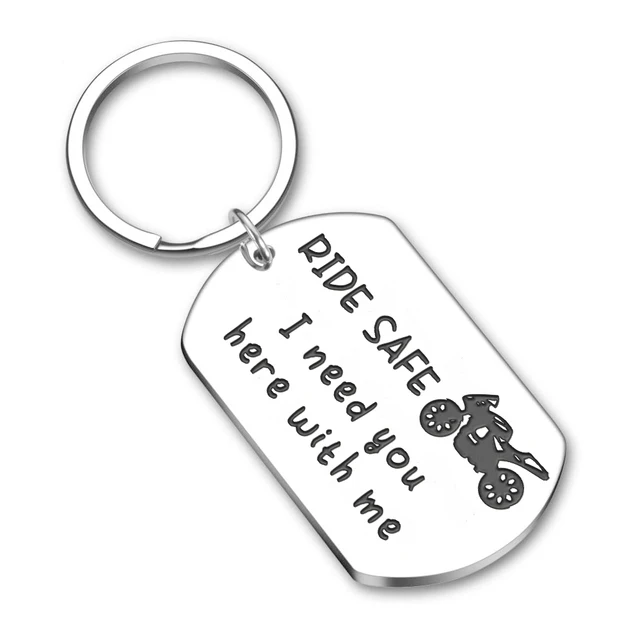 

Customized Fathers Day Ride Safe Stainless steel Keychain Biker Keyring Gift for Him Boyfriend Husband Dad Couples Gifts for New