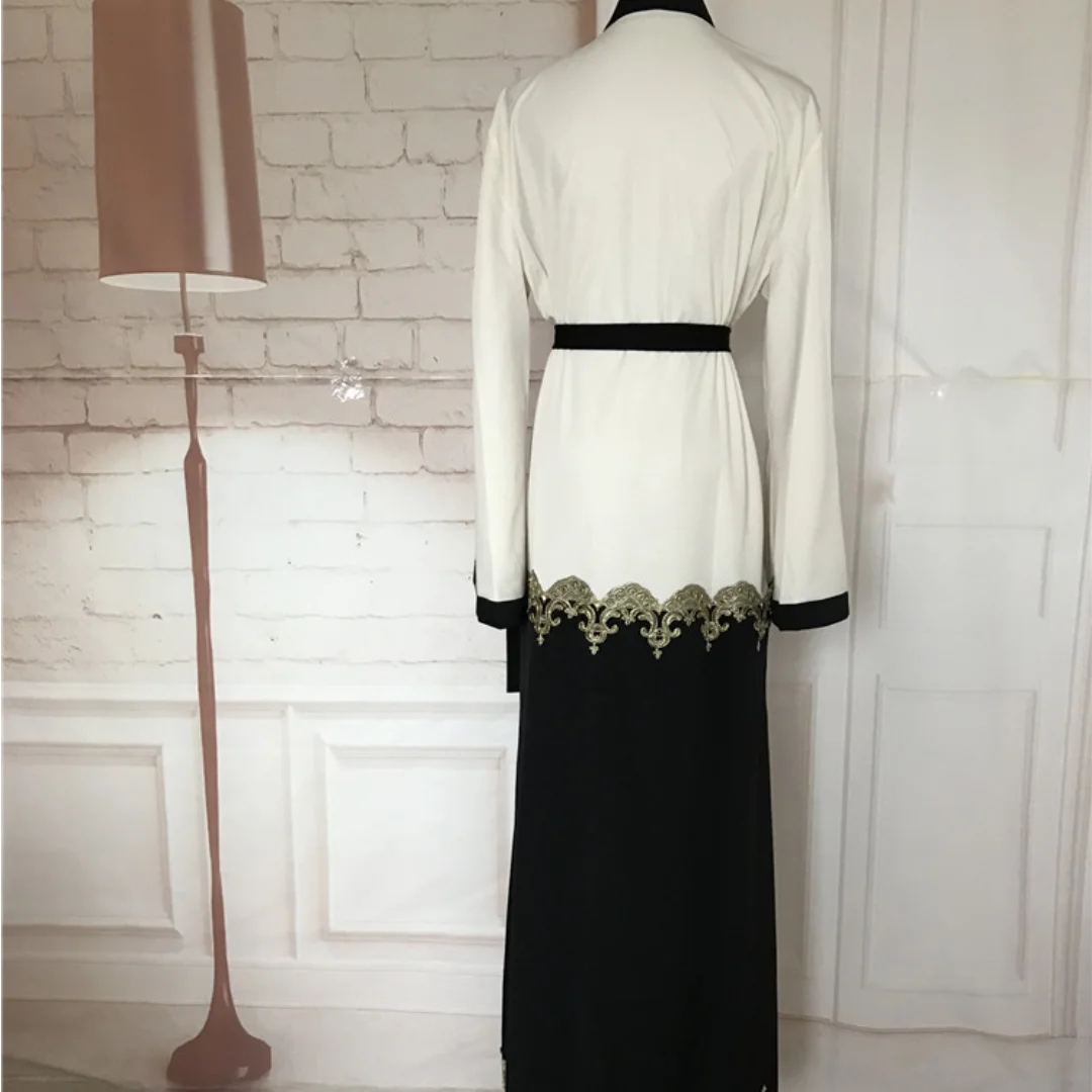

2021 Muslim New Women's Dress Middle Eastern Muslim Contrast Color Lace Patchwork Long Gown with Belt Abaya Dubai Indian Dress