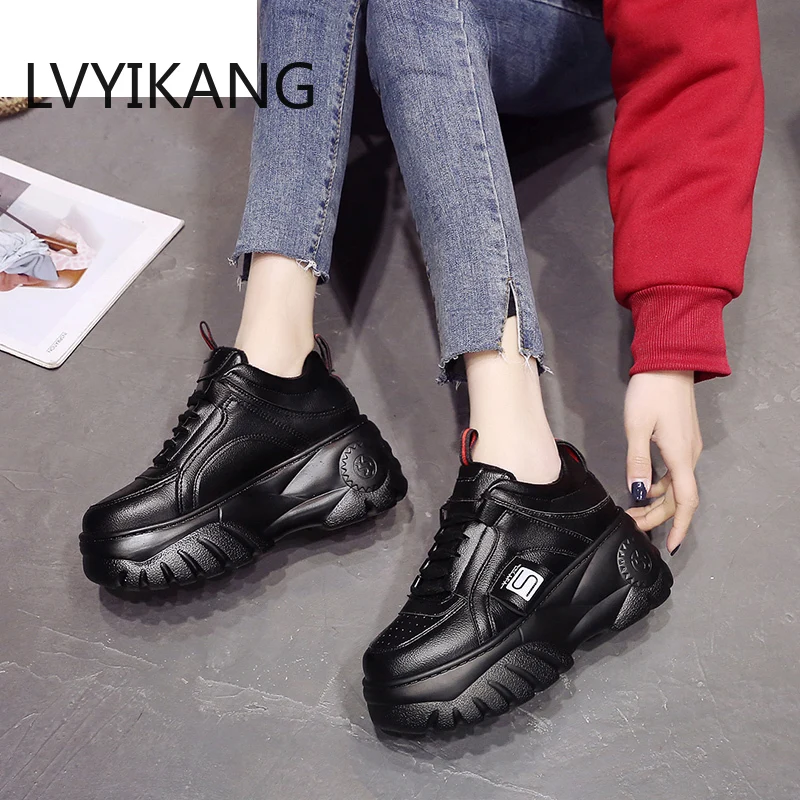 

Модная женская модель 2019, Весенняя женская обувь, черные, белые дышащие кроссовки, повседневная женская обувь, Размеры 35-39