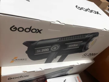 Светодиодная лампа для видеосъемки Godox SL200III SL200II дневной свет с креплением Bowens