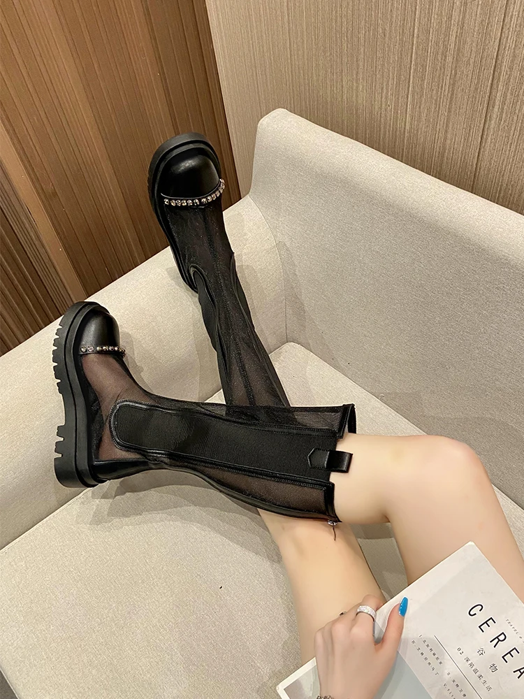 

Женские Длинные сетчатые ботинки с вырезами, летние дышащие ботинки с тонкими вставками и заклепками на толстой подошве, на среднем каблуке...