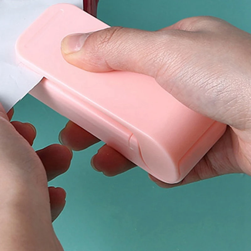 

Mini Electric Food Package Heat Sealing Machine Impulse Sealer Manual Packing Tool Food Sealer Heating Sealing Tool