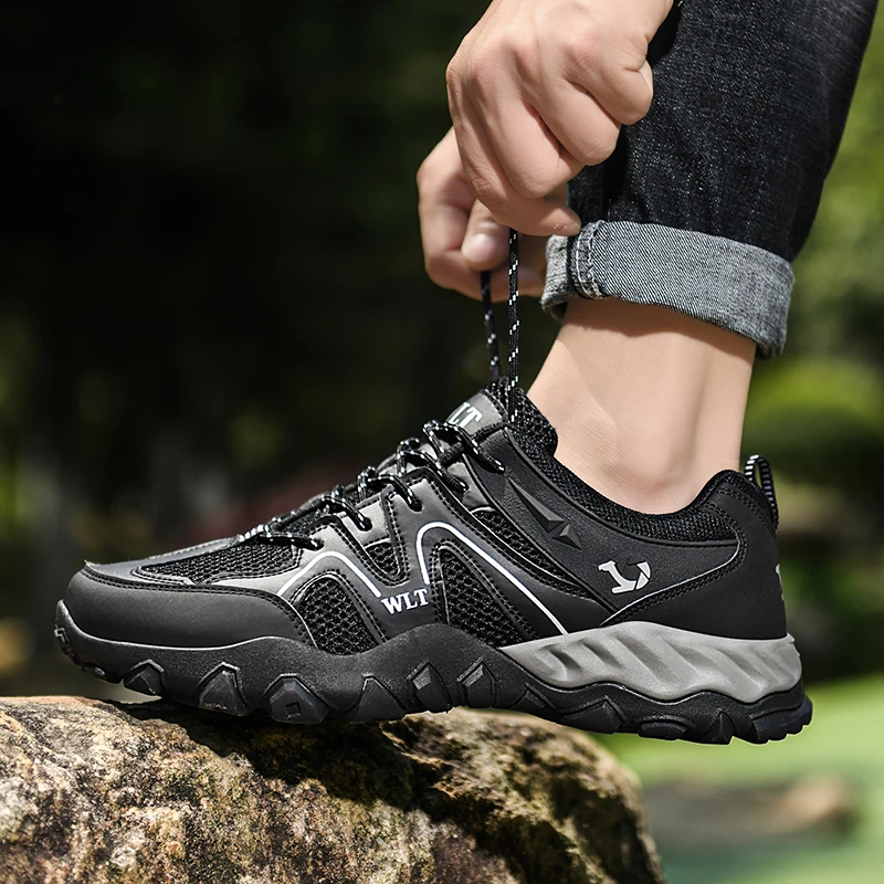 Men Hiking Shoes Non-slip Mountain Trekking Shoes Outdoor Breathable Tactical Combat Army Boots Desert Training Sneakers