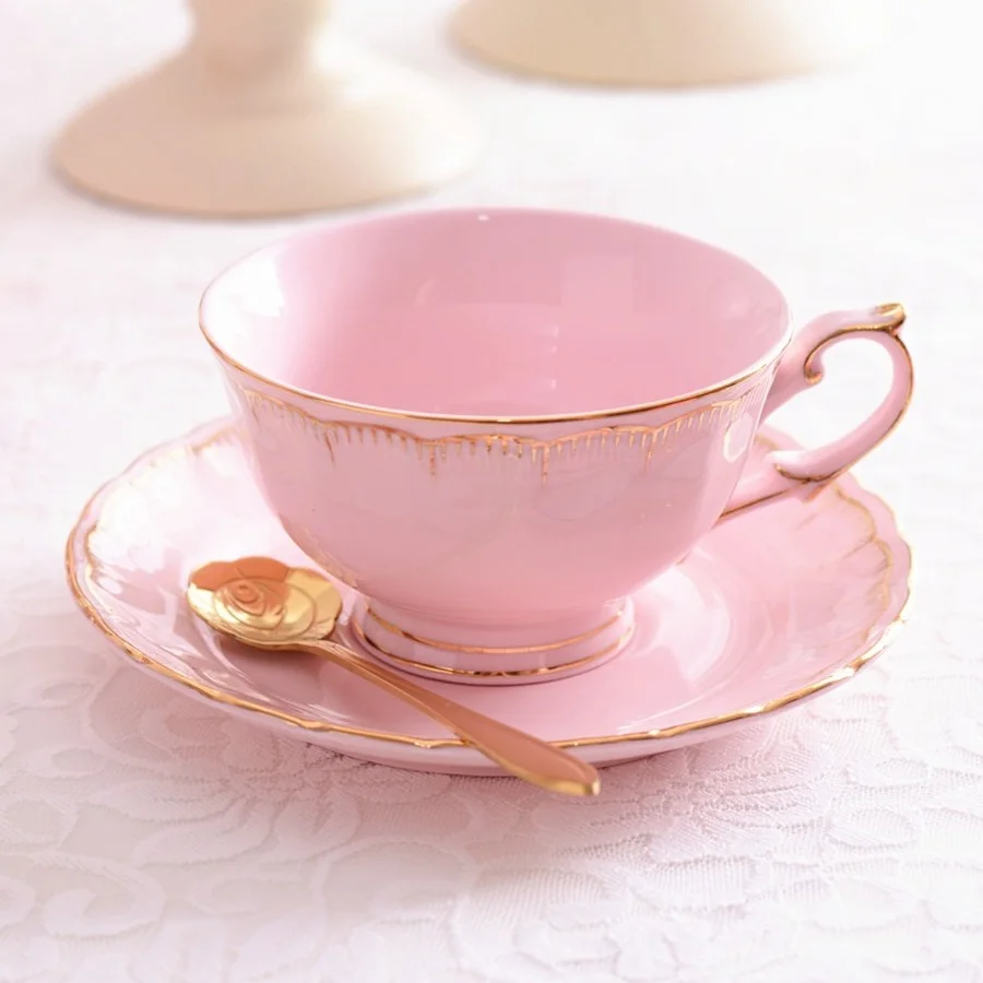 

Handmade Ceramic Cup Nordic Luxury Creative Espresso Golden cup Saucer Set traditional Tazas Cafe Kitchen Drinkware DB60BD