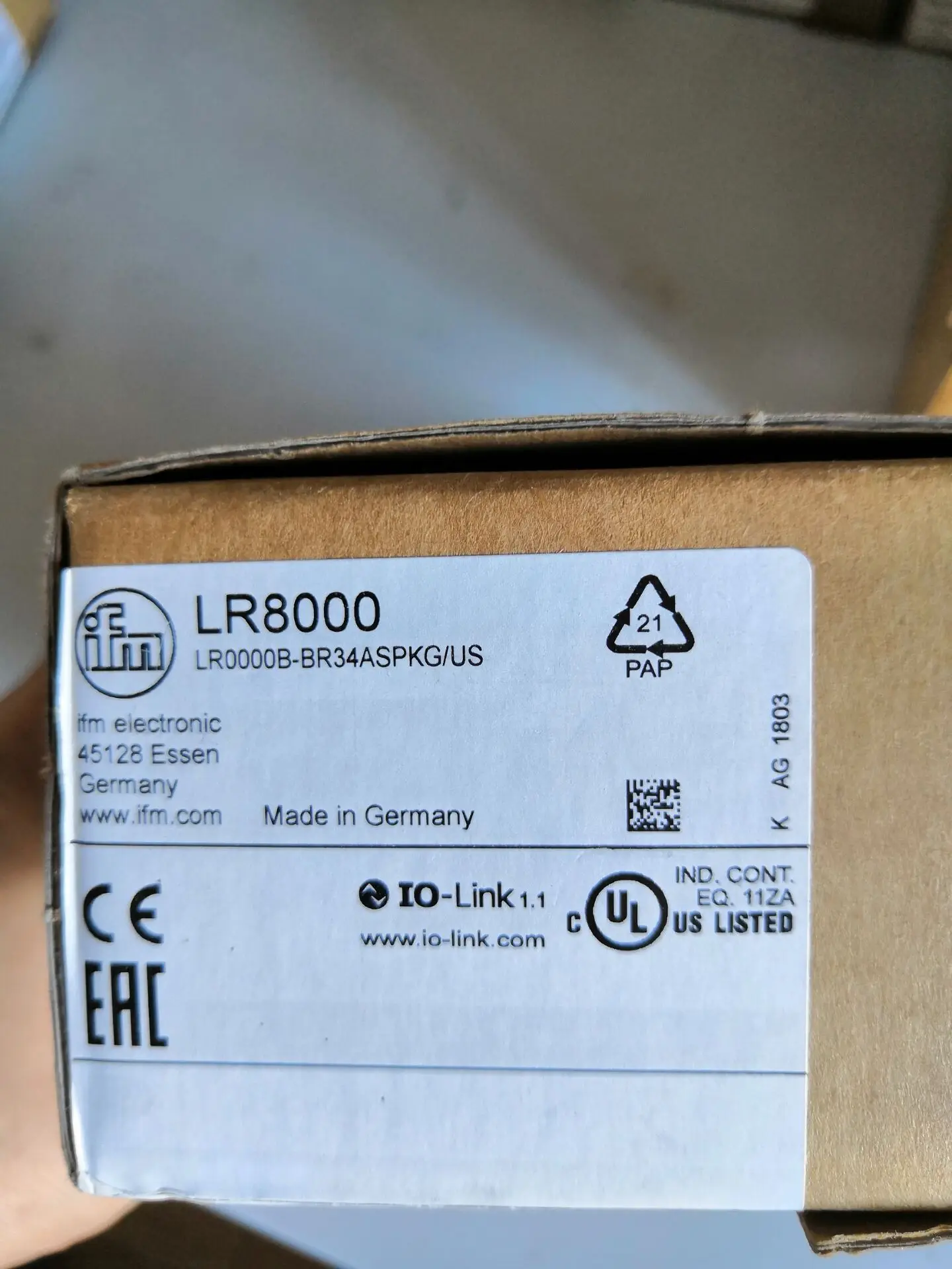 LR8000 IFM новые оригинальные датчики непрерывного уровня (управляемый волновой