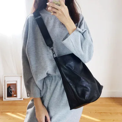 Женские сумки большая вместительность искусственная кожа женская сумка на плечо