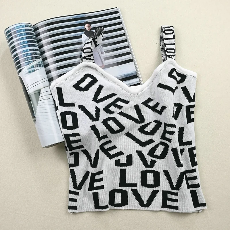 Топ женский из хлопка с V образным вырезом и надписью LOVE|Топы| |
