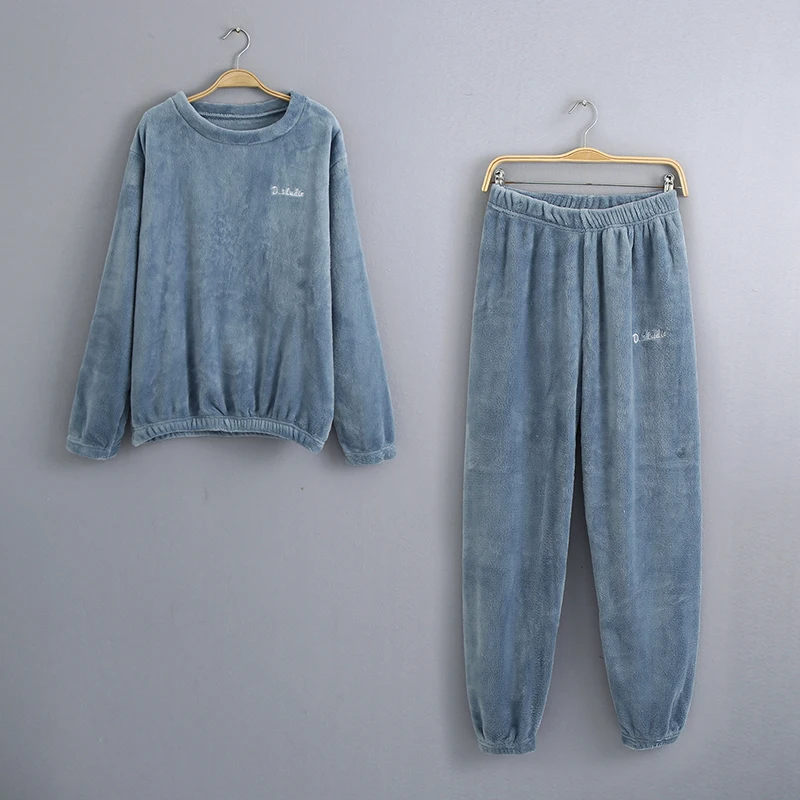 

Close your eyes, warm pants, coral velvet suit, autumn and winter slacks, housewear, pajamas