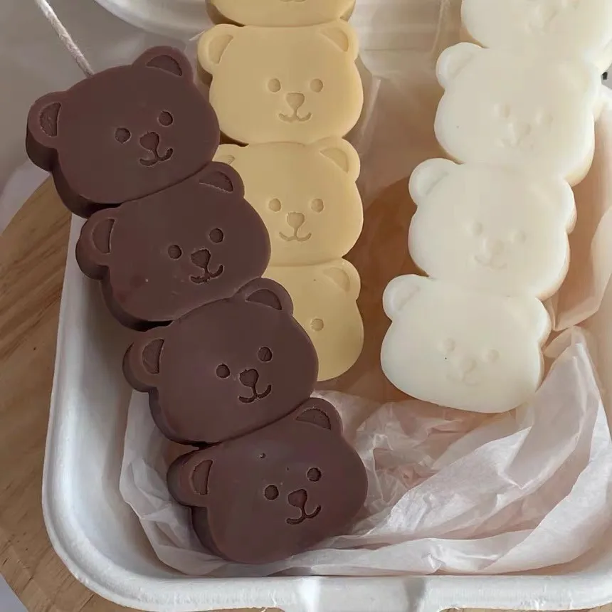 

New Cute Bear Candle Silicone Mold DIY Bear Head Aromatherapy Gypsum Handmade Soap Candle Resin Chocolate Molds Home Decoration