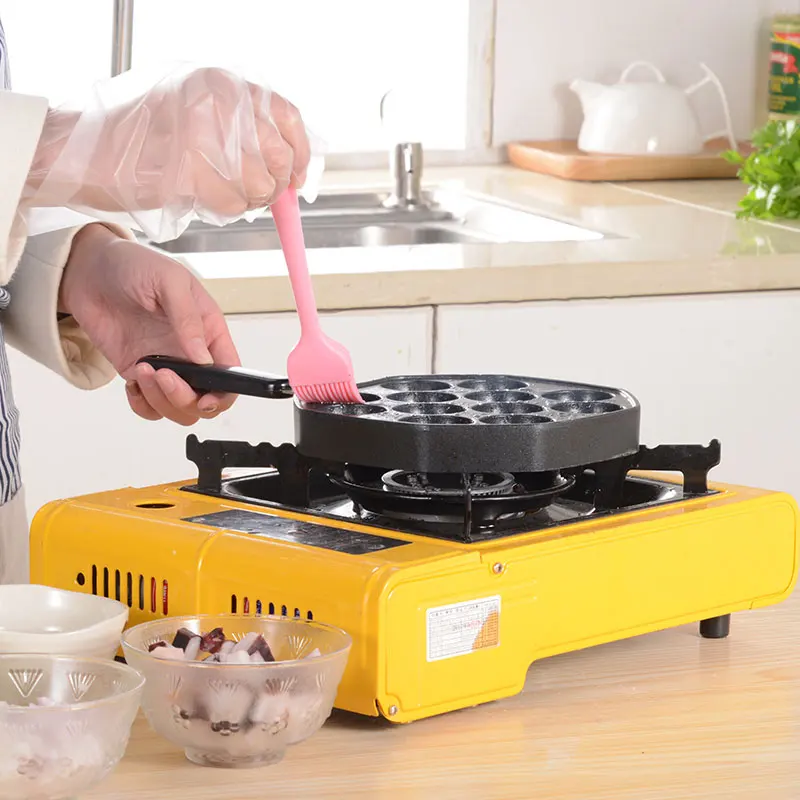 Kopen 12 Gaten Aluminium Takoyaki Pan Takoyaki Maker 18 Gaten Chibi Maruko Machine Bakken Formulieren Mold Pan Octopus Bakken Machine
