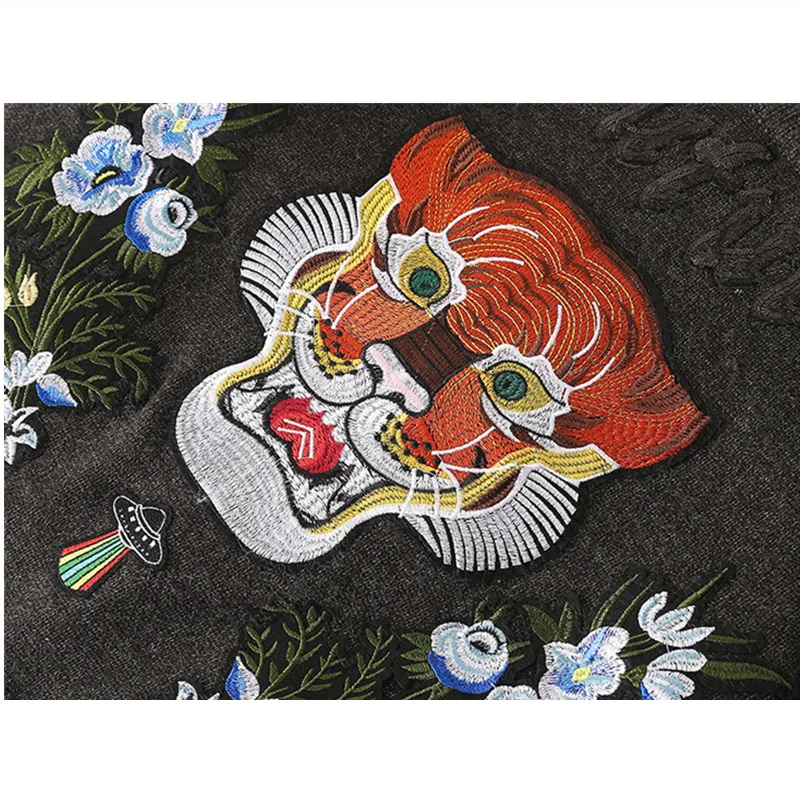 Модный женский пуловер свитер с вышивкой головы тигра и цветочным узором джемпер