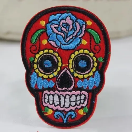 Вышитая ткань термоклейкая нашивка пришивная аппликация Череп винтажная сделай