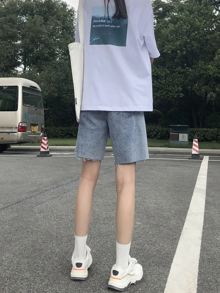 

5-point jeans women's summer thin 2021 new middle pants loose straight Hong Kong style high waist slim 5-point shorts