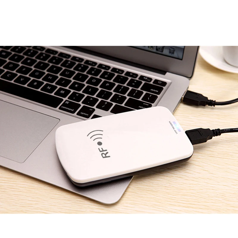 UHF Программируемый считыватель RFID для выпуск карточек с программным