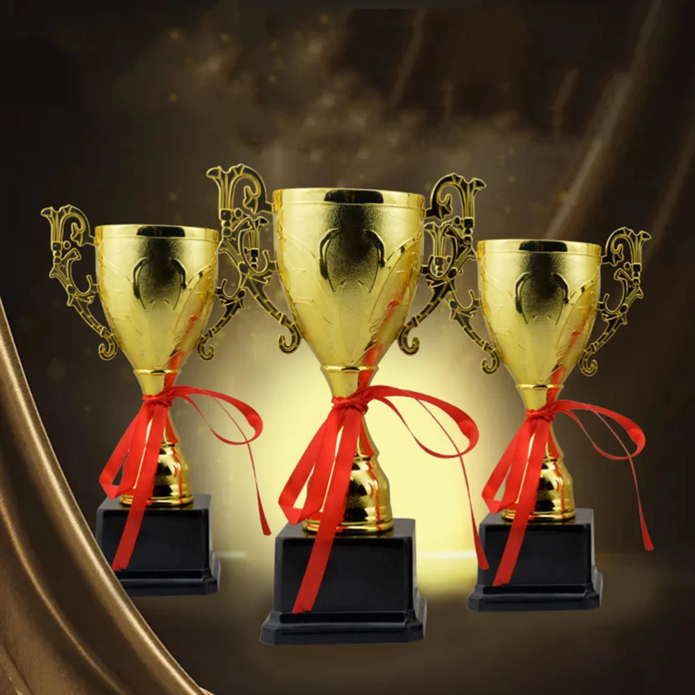 

1PC Golden Creative Award Trophy Reward Prizes Competition Gift Awards Trophy for Ceremony Game Sport Appreciation (21.5