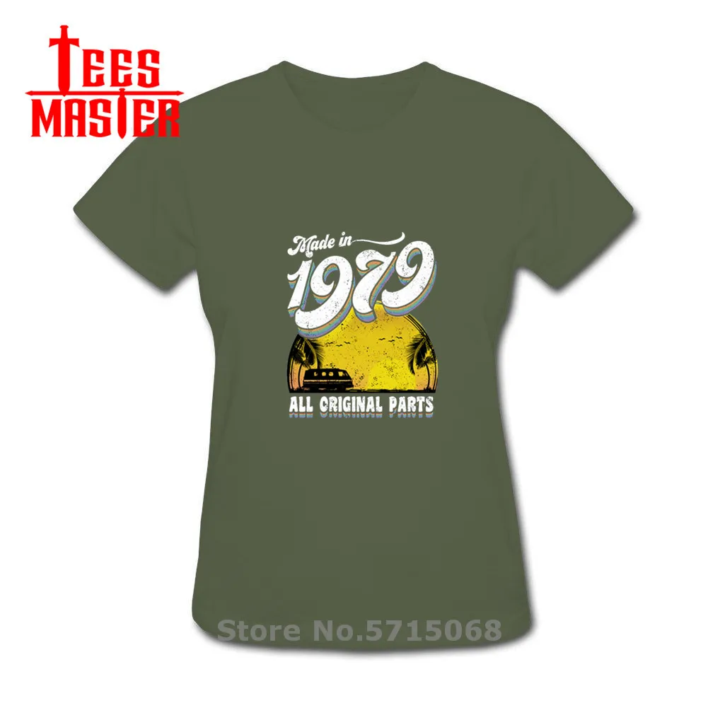 В винтажном стиле Модель выполненная в 1979 все оригинальные запчасти футболка