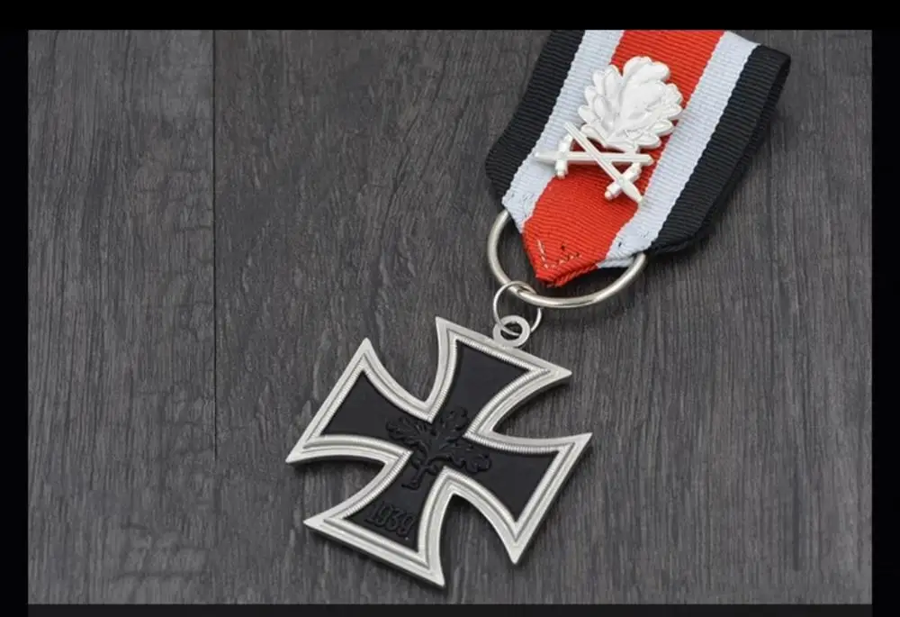 Крест рыцаря Германия 1939 Железный крест с дубовым листом 2-й класс франко-русская