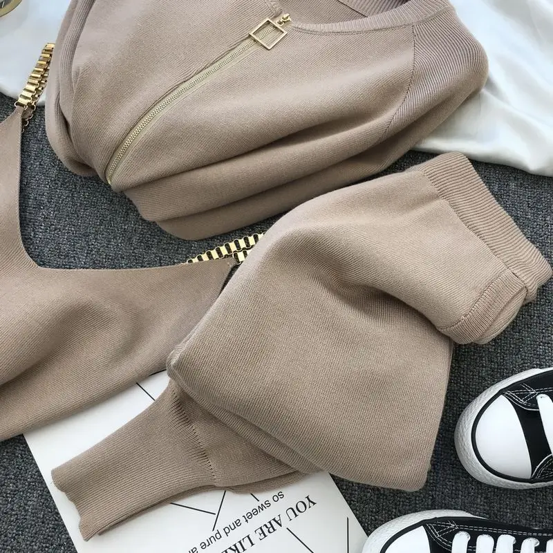 

CBAFU knitted zipper coat spaghetti strap vest wide legs pants 3 piece set 2020 new autumn knit cardigans zipper F938