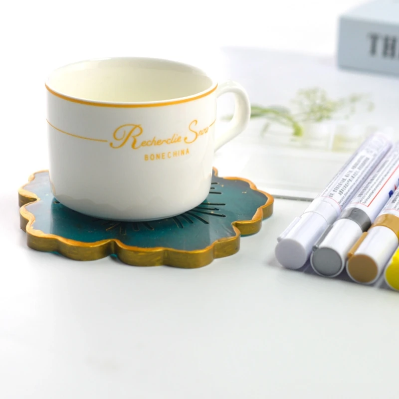 

4 Pcs Waterproof Permanent DIY Metallic Paint Marker Pen for Car Tyre Tire Tread