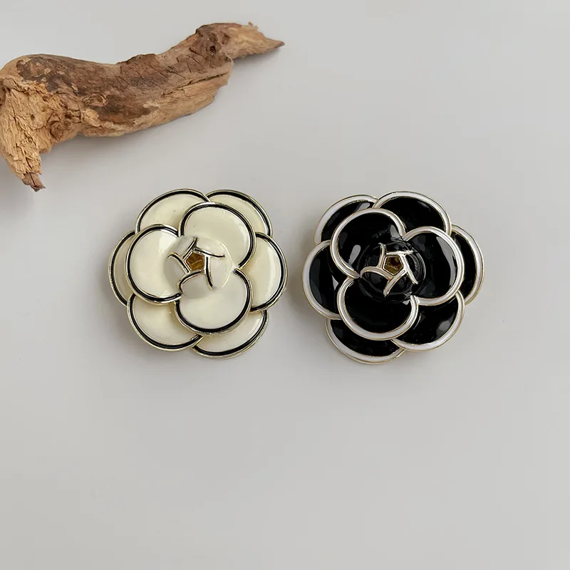 

Flowers Drops Of Glaze Brooch Contracted Temperament Retro Fashion Brooches Women Jewelry Accessories Christmas Gift Yangliujia