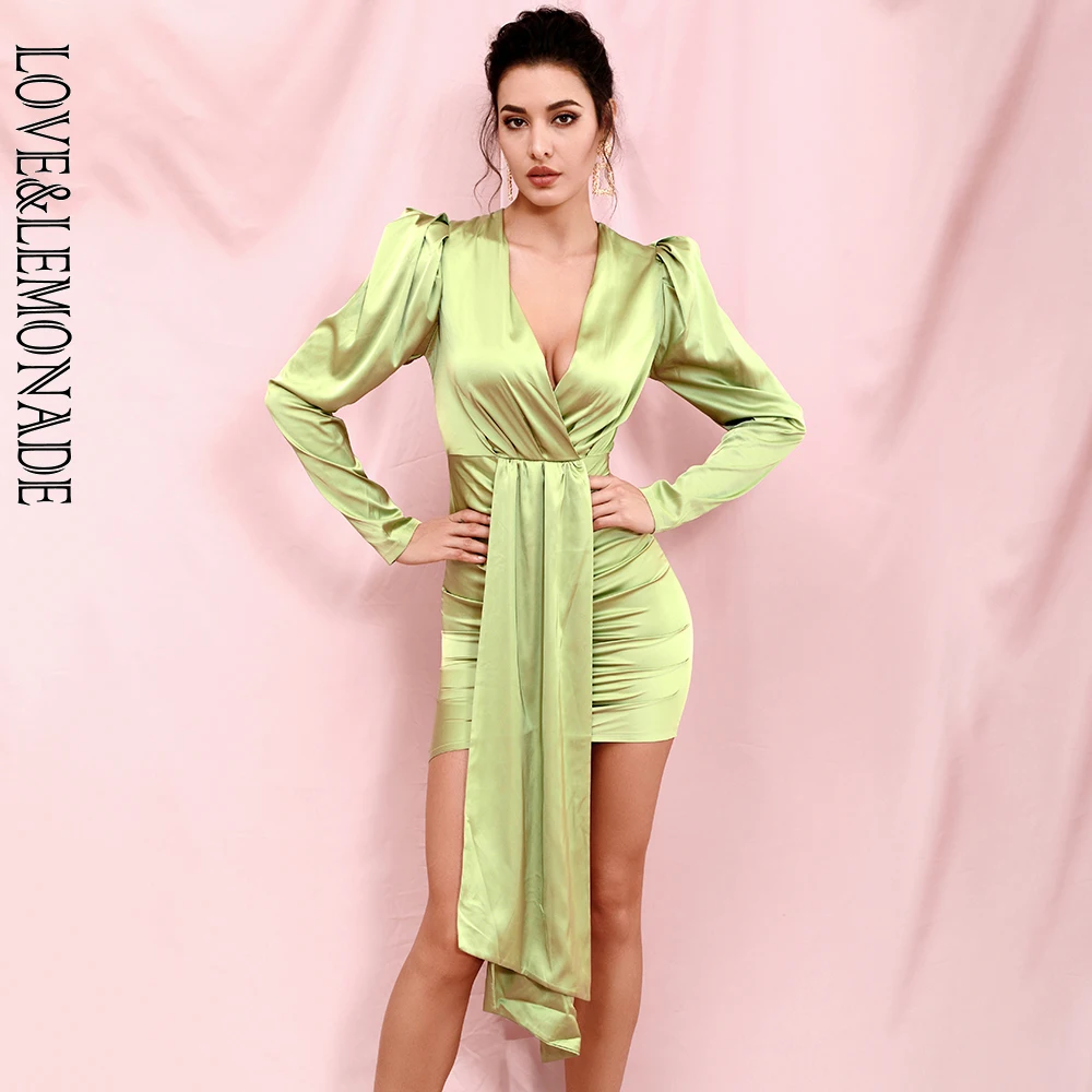 Женское платье мини LOVE &amp LEMONADE светло-зеленое с V-образным вырезом и длинным