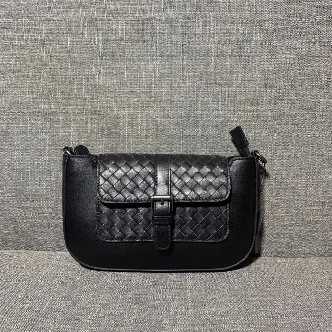 

free shipping nice and cute hand-made knitting genuine leather sheepskin women one shoulder bag crossbody bag 8 color 23.5cm