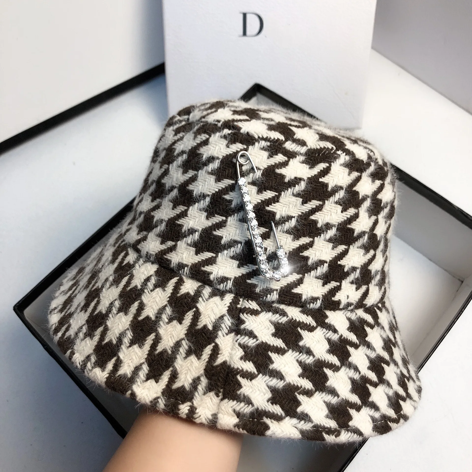 Autumn and Winter Double Layer Tweed Fisherman's Hat Bucket Hats for Women Korean Thousand Bird Lattice Water Drill Pin Sun Hat