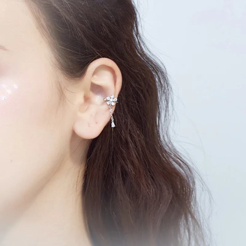 

New Style Romantic Women Daisy Water Drop Shape Tassels Drop Ear Clip 2021 Fresh Women AAA Zircon No Hole Earring Party Jewelry