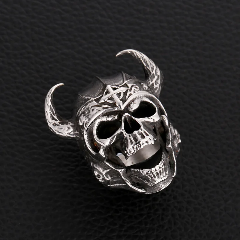 

Vintage Personality Ox Head Skull Warrior Rings for Motorcycle Party Punk Cool Biker Sparta Finger Ring for Men Jewelry