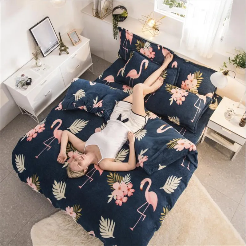 Роскошный комплект постельного белья из фланели с рисунком розового медведя