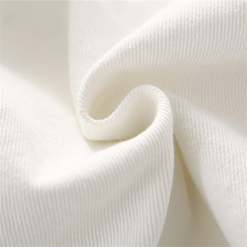 Женская джинсовая куртка белая однотонная свободная универсальная черная