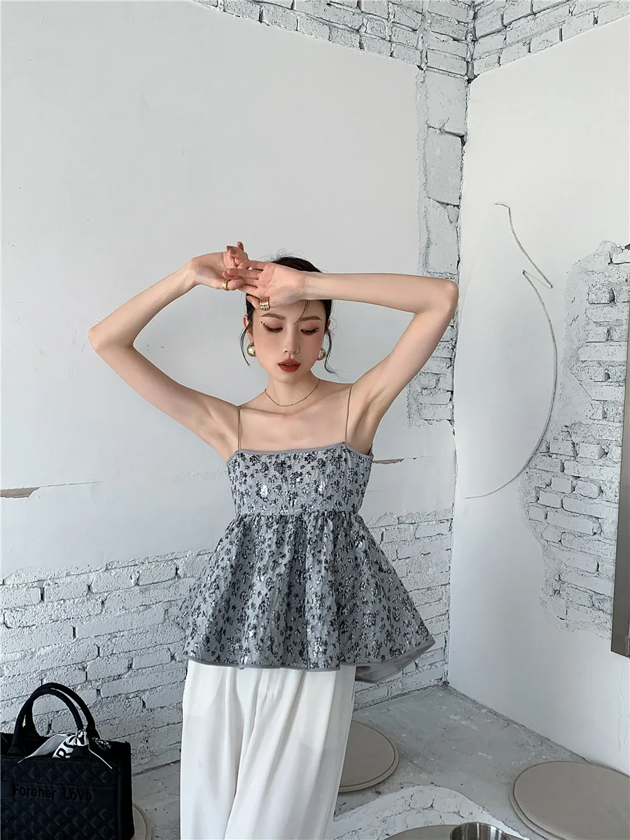 Summer ladies knitted jacquard off-shoulder top sexy camisole vest 2021New ladies fashion party pleated halter top pullover bra