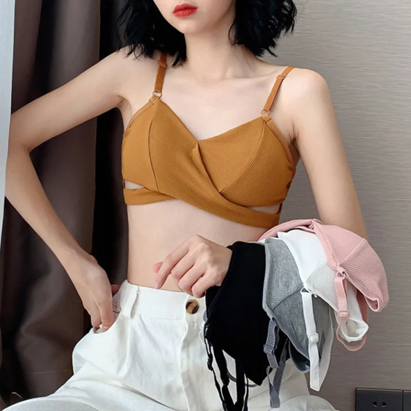 Бюстгальтер женский с треугольными чашками тонкий | Женская одежда