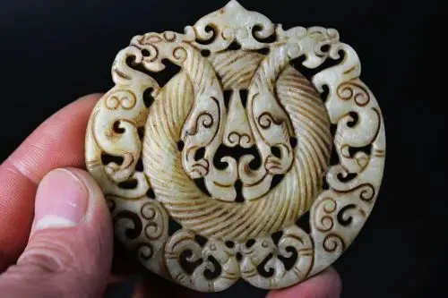 

Delicate Chinese old jade Carved Two-sided *dragon/phoenix* pendant