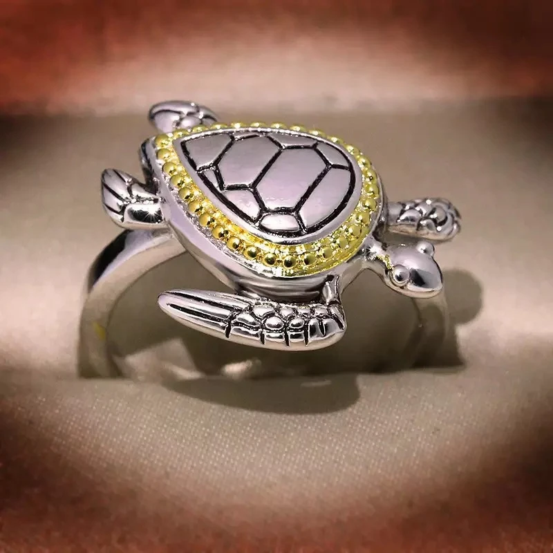 

Fashion Creativity Turtle Finger Ring For Women Party Jewelry Animal Exaggeration Charm Female Metal Daily Accessories 2021 New