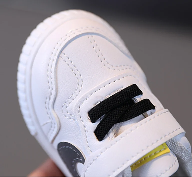 Белые Повседневные туфли Disney для маленьких мальчиков и девочек брендовые