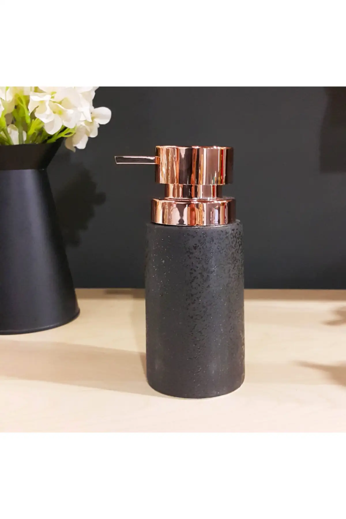 

Фарфор для жидкого мыла белый Цвет элегантный дизайн ванной комнаты каменная мыльница в форме Душ мыльница