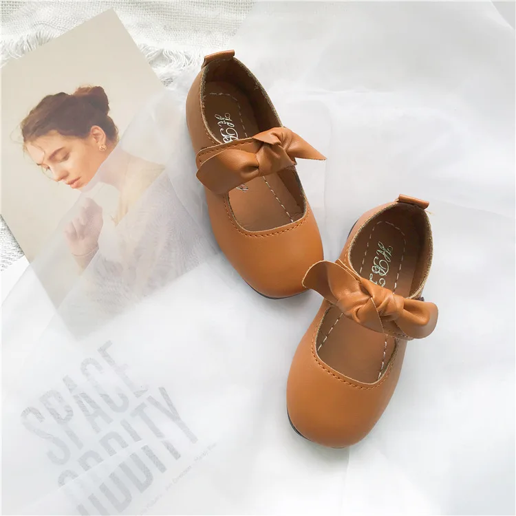 

2019 Spring and Autumn New Girls Leather Shoes Princess Shoes Children Solid Color Bean Shoes Baby Students Single Shoe