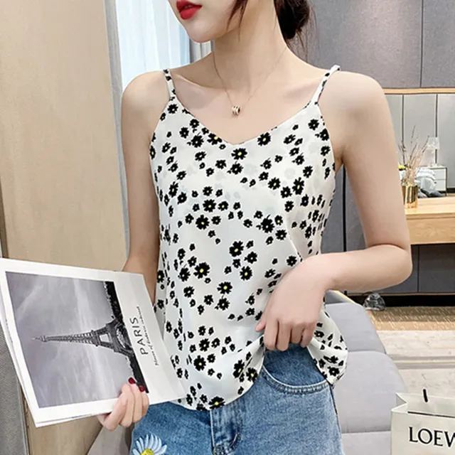 Korean Women Tops Chiffon Blouses Woman Sleeveless Blouse Shirts Women V Neck Floral Top Plus Size Woman Printing Blouses Shirts 5