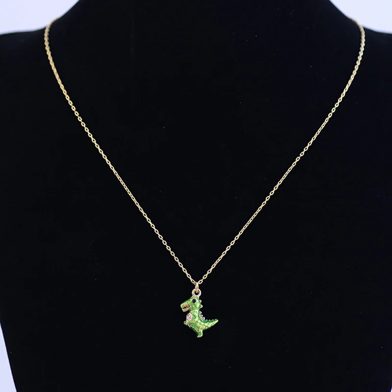 

Copper plated Enemel Green dinosaur Necklace Punk hip hop Designer Boho Gift Ins Gothic Green Cute Heart Zircon Dragon Jewelry