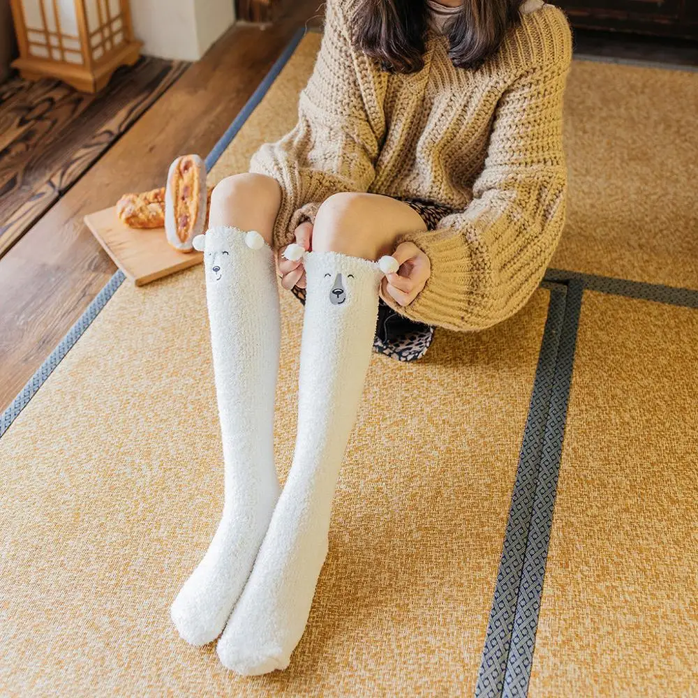 

New Fashion Women Christmas Casual Printed Long Socks Winter Warm Floor Bed Socks Chaussettes Femmes