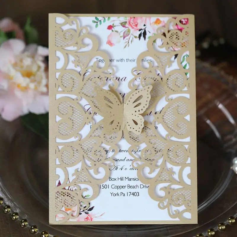 Изысканные свадебные пригласительные открытки с бабочкой кружевные блестящие