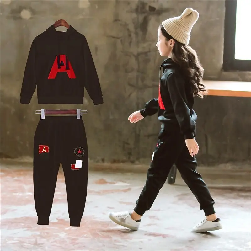 Одежда для детей 4-12 лет костюмы мальчиков и девочек на весну осень зиму новая