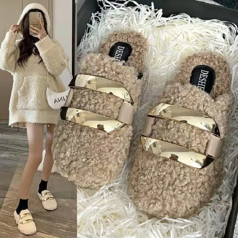 

2021Wool Shoes Ladies New Metal Chain Fluffy Faux Fur Slippers Outside Mules Shoes Furry Slides Plush Flip Flops Girl Sandals